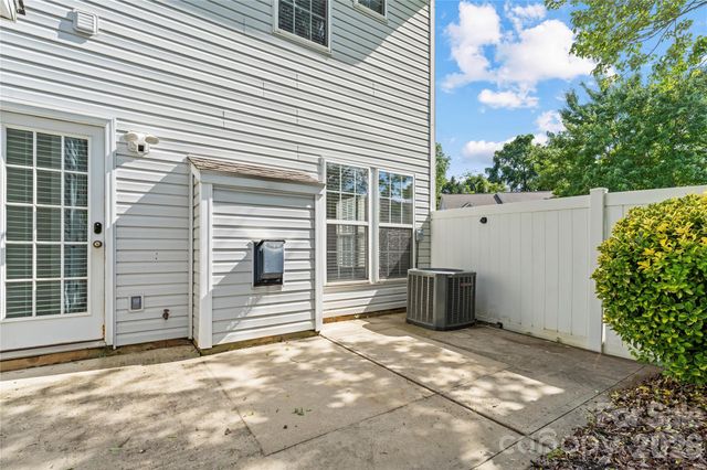12353 Jessica Place, Charlotte, NC 28269