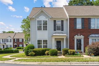 12353 Jessica Place, Charlotte, NC 28269