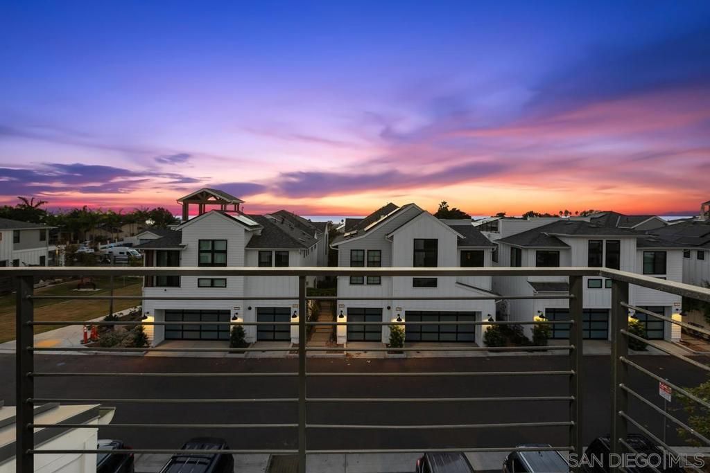 1600 San Remo Pl 104, Encinitas, CA 92024 — exterior