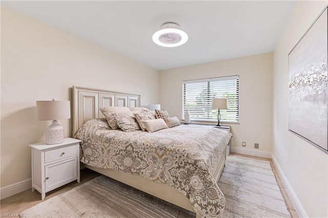 9908 White Sands PL, Bonita Springs, FL 34135