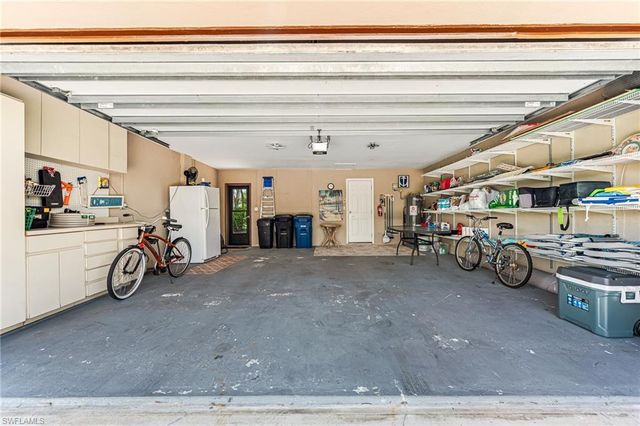 9908 White Sands PL, Bonita Springs, FL 34135