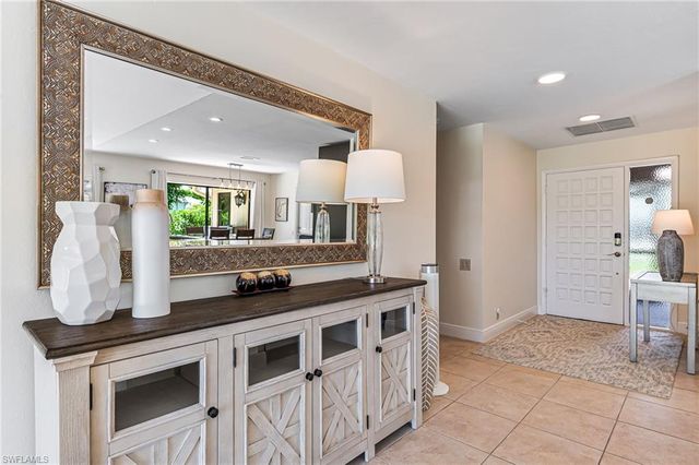 9908 White Sands PL, Bonita Springs, FL 34135