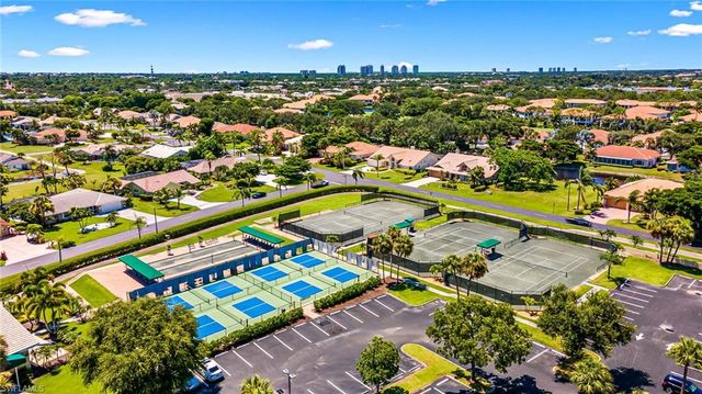 9908 White Sands PL, Bonita Springs, FL 34135