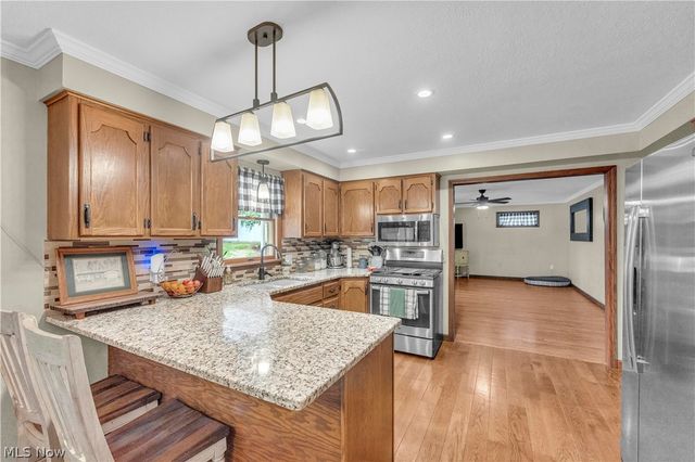 408 River Road, Canal Fulton, OH 44614