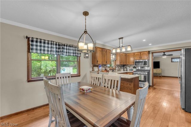 408 River Road, Canal Fulton, OH 44614