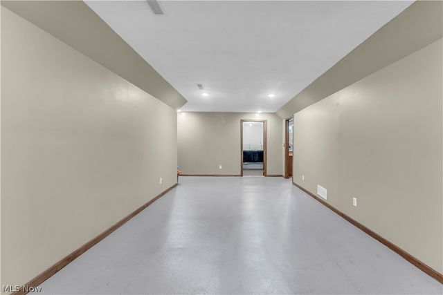 408 River Road, Canal Fulton, OH 44614