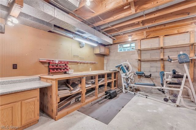 408 River Road, Canal Fulton, OH 44614