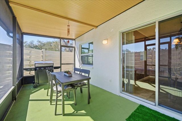 2582 FOREST RUN COURT 105A, Clearwater, FL 33761