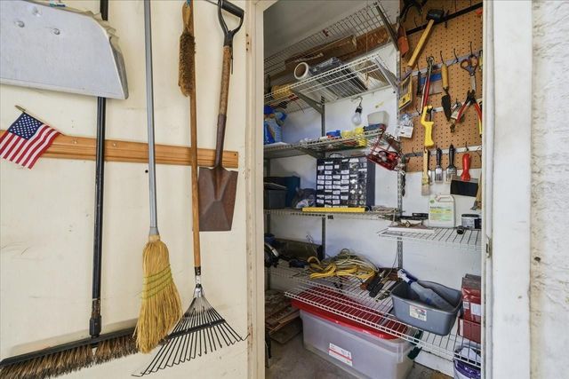 2582 FOREST RUN COURT 105A, Clearwater, FL 33761