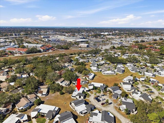 2582 FOREST RUN COURT 105A, Clearwater, FL 33761