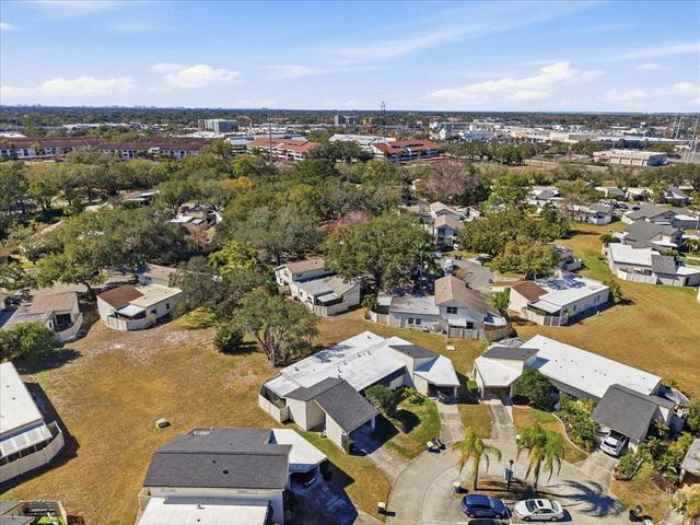 2582 FOREST RUN COURT 105A, Clearwater, FL 33761