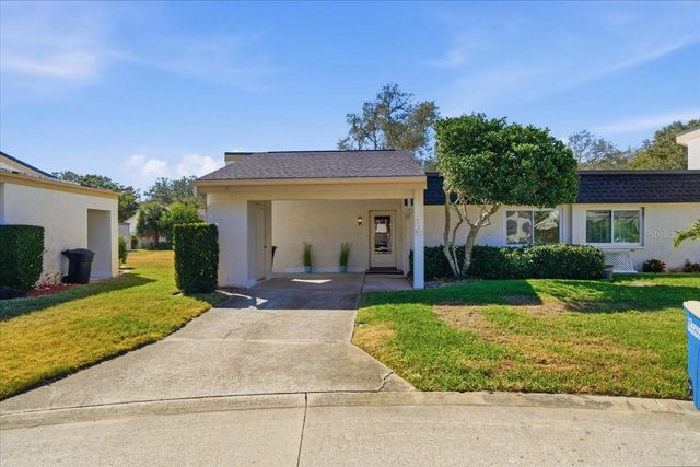 2582 FOREST RUN COURT 105A, Clearwater, FL 33761