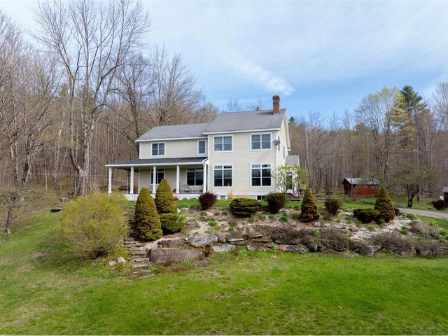 10 Hedgehog Hill, Underhill, VT 05489