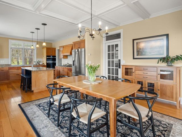 10 Hedgehog Hill, Underhill, VT 05489