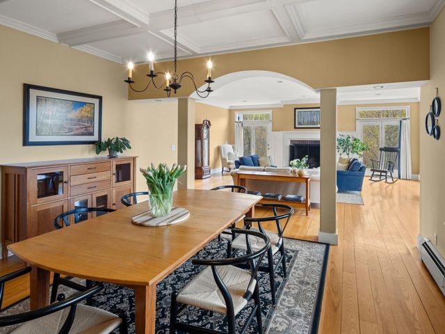 10 Hedgehog Hill, Underhill, VT 05489