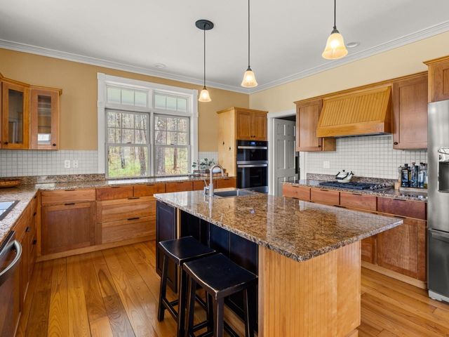10 Hedgehog Hill, Underhill, VT 05489