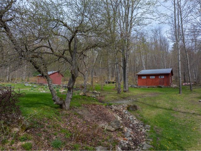 10 Hedgehog Hill, Underhill, VT 05489