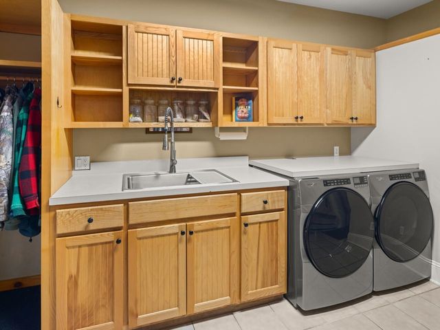 10 Hedgehog Hill, Underhill, VT 05489