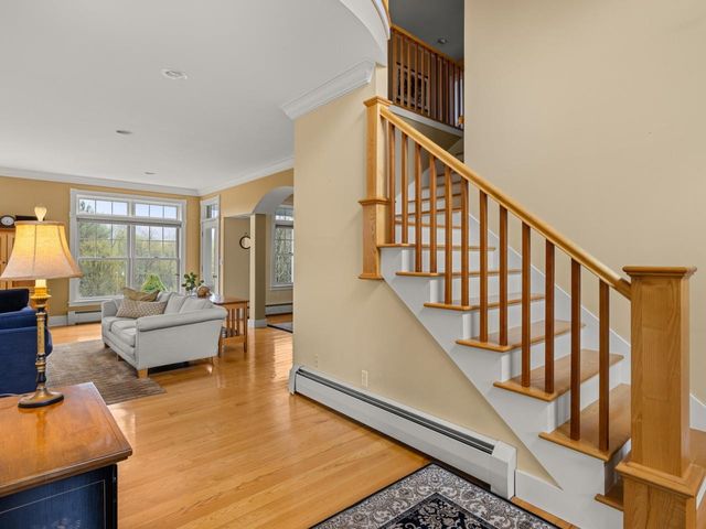 10 Hedgehog Hill, Underhill, VT 05489