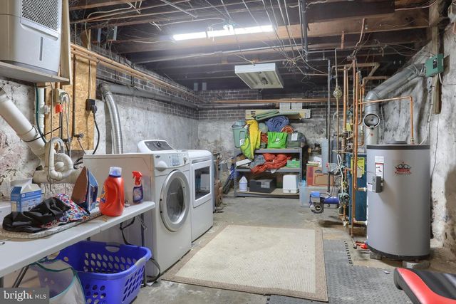 229 COCOA AVE, Hershey, PA 17033