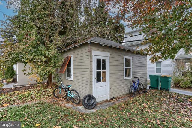 229 COCOA AVE, Hershey, PA 17033