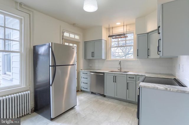 229 COCOA AVE, Hershey, PA 17033