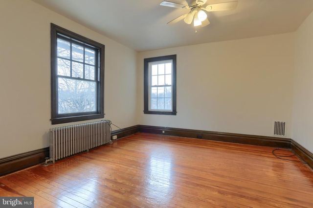 229 COCOA AVE, Hershey, PA 17033