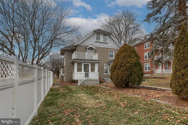 229 COCOA AVE, Hershey, PA 17033