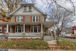 229 COCOA AVE, Hershey, PA 17033
