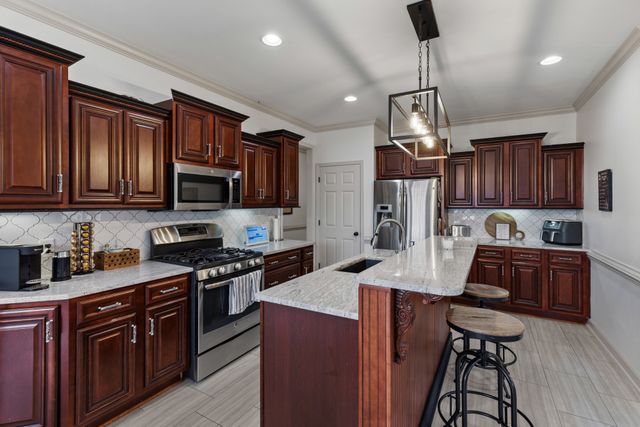 1007 Glasgow Ln, Greenbrier, TN 37073