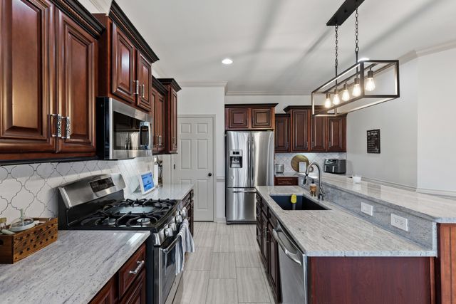 1007 Glasgow Ln, Greenbrier, TN 37073