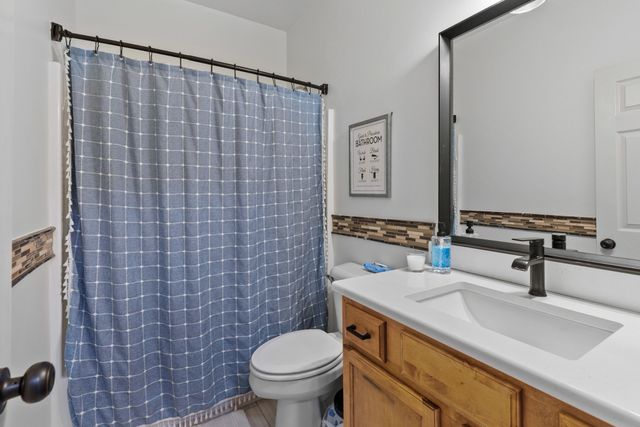 1007 Glasgow Ln, Greenbrier, TN 37073