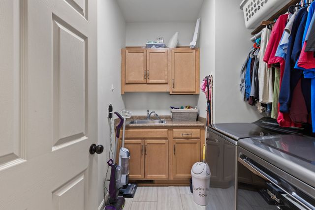 1007 Glasgow Ln, Greenbrier, TN 37073