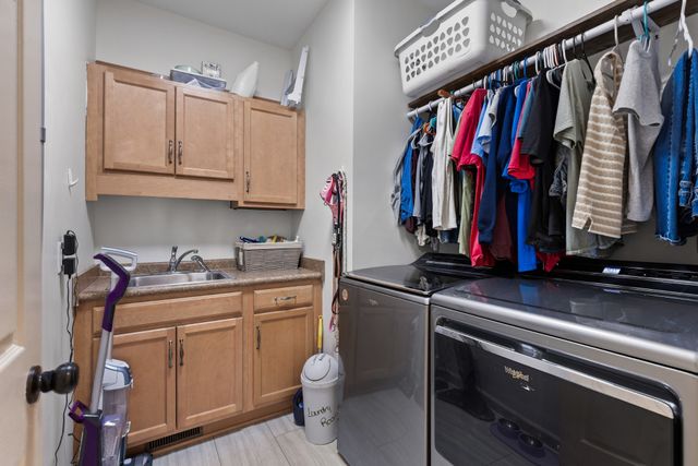 1007 Glasgow Ln, Greenbrier, TN 37073