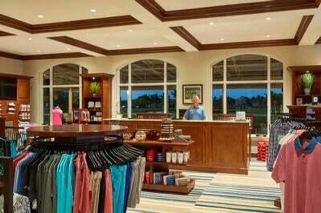 115 Palm Point Circle A, Palm Beach Gardens, FL 33418