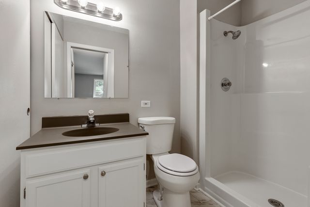 1444 Stonebridge Circle H3, Wheaton, IL 60189