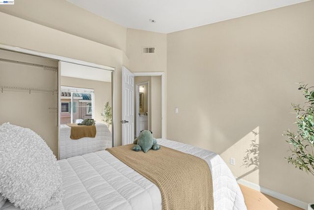 34271 Tan Bark Dr 151, Fremont, CA 94555