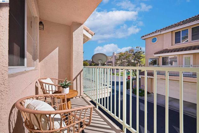 34271 Tan Bark Dr 151, Fremont, CA 94555
