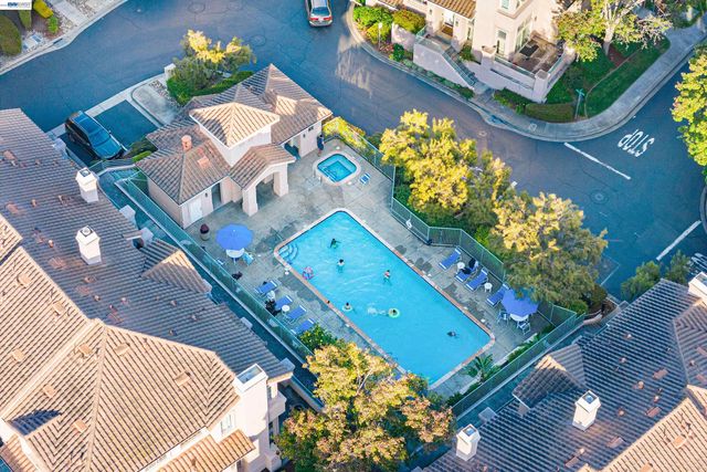 34271 Tan Bark Dr 151, Fremont, CA 94555