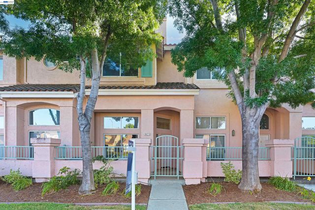 34271 Tan Bark Dr 151, Fremont, CA 94555