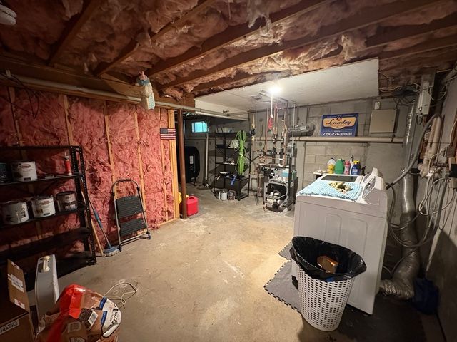 12 Walnut St, Millis, MA 02054