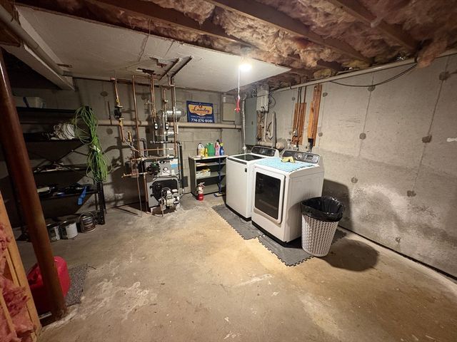 12 Walnut St, Millis, MA 02054