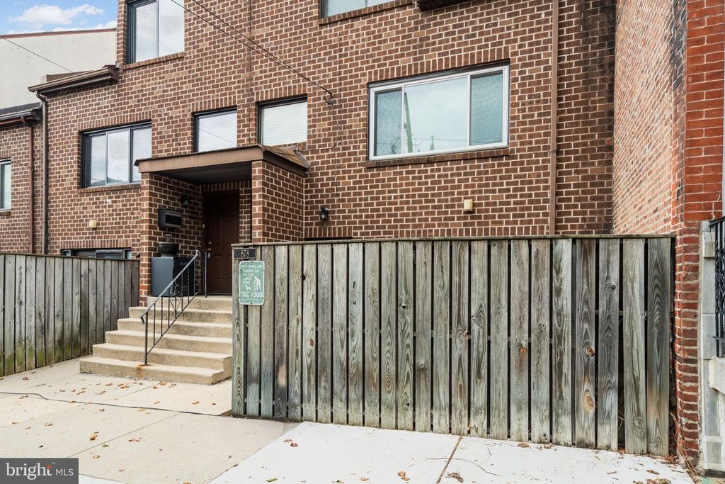878 N PENNOCK ST #A, PHILADELPHIA, PA 19130 — photo 3