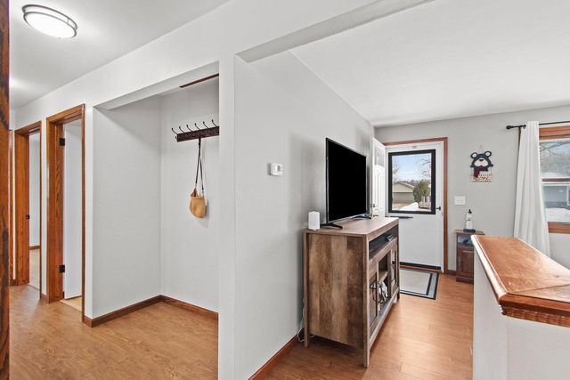 2519 S ERIC DRIVE, Appleton, WI 54915