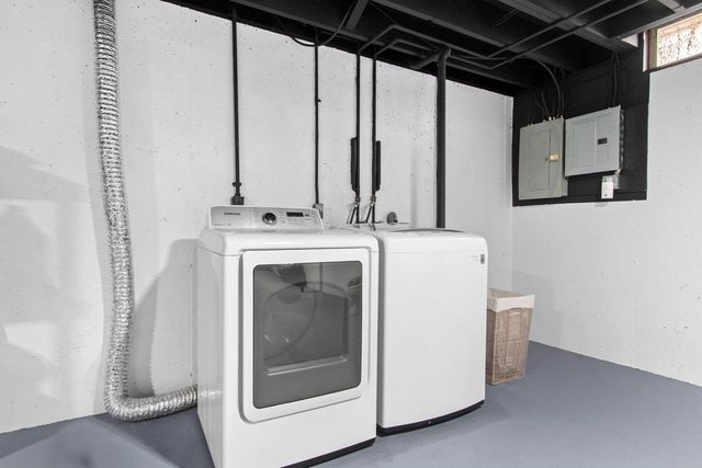 2519 S ERIC DRIVE, Appleton, WI 54915