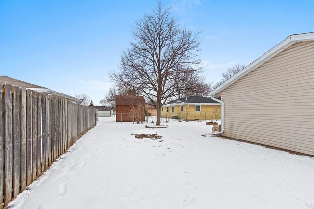 2519 S ERIC DRIVE, Appleton, WI 54915