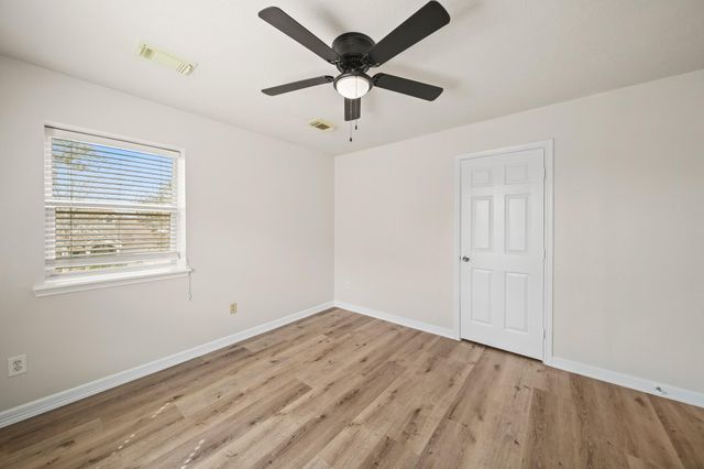 3927 Teal Run Place Court, Fresno, TX 77545