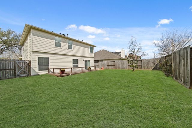 3927 Teal Run Place Court, Fresno, TX 77545