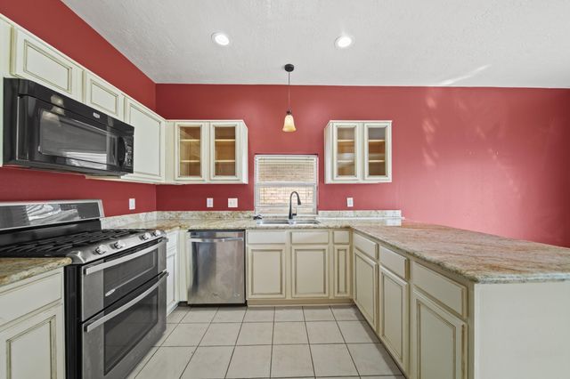 3927 Teal Run Place Court, Fresno, TX 77545