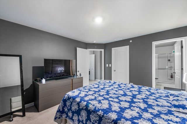 2333 Alumni Drive, Schaumburg, IL 60173